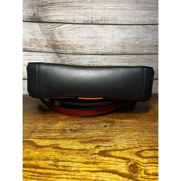 Coach Georgie Signature Baguette Shoulder Bag - Picture 6 of 11